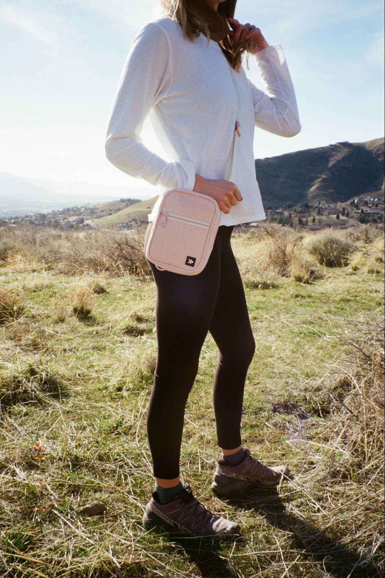 Gifts for the Adventurer: What to Pack For the Person Who's Always Going Somewhere