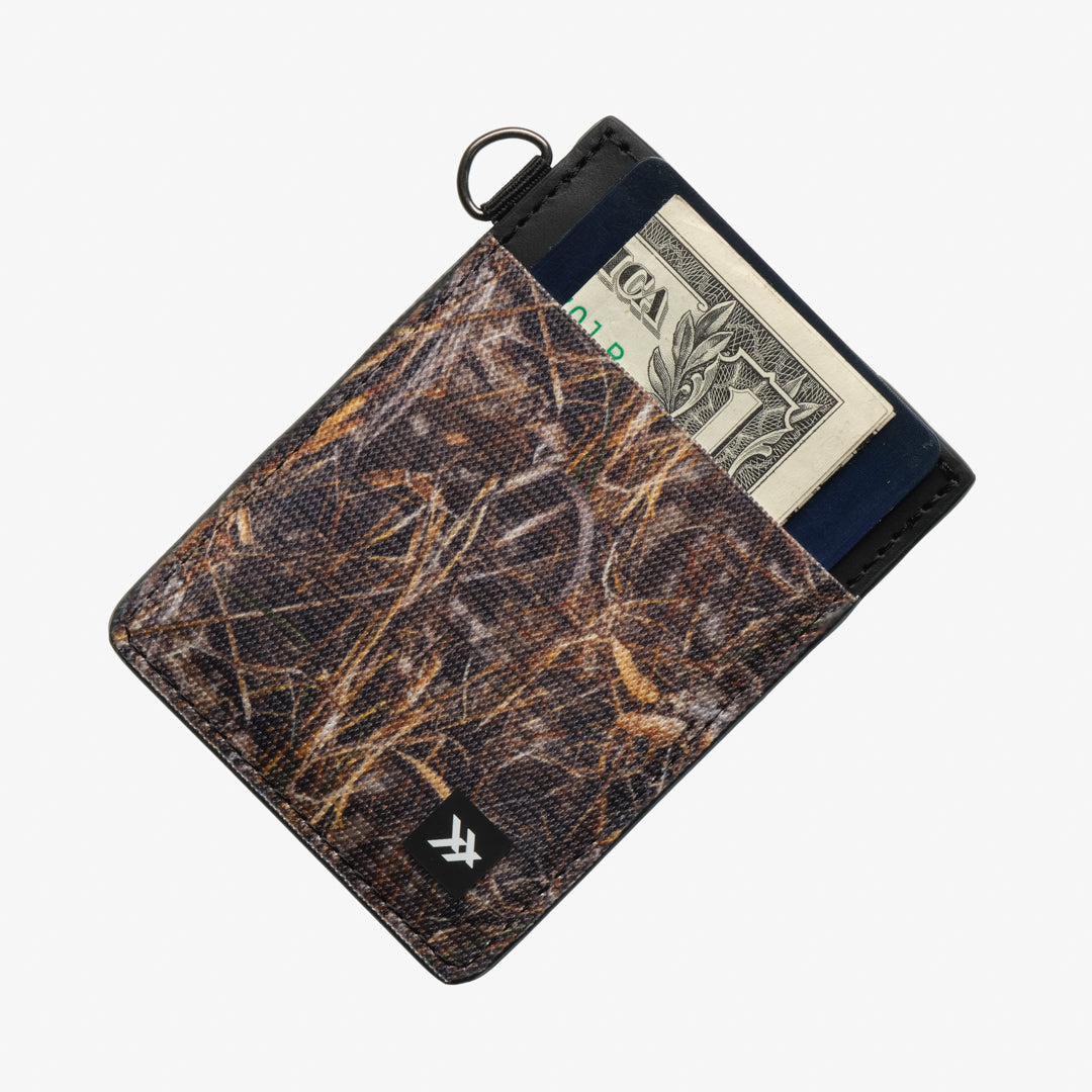 Realtree Max | Vertical Leather Wallet | RFID-Protected Leather ...