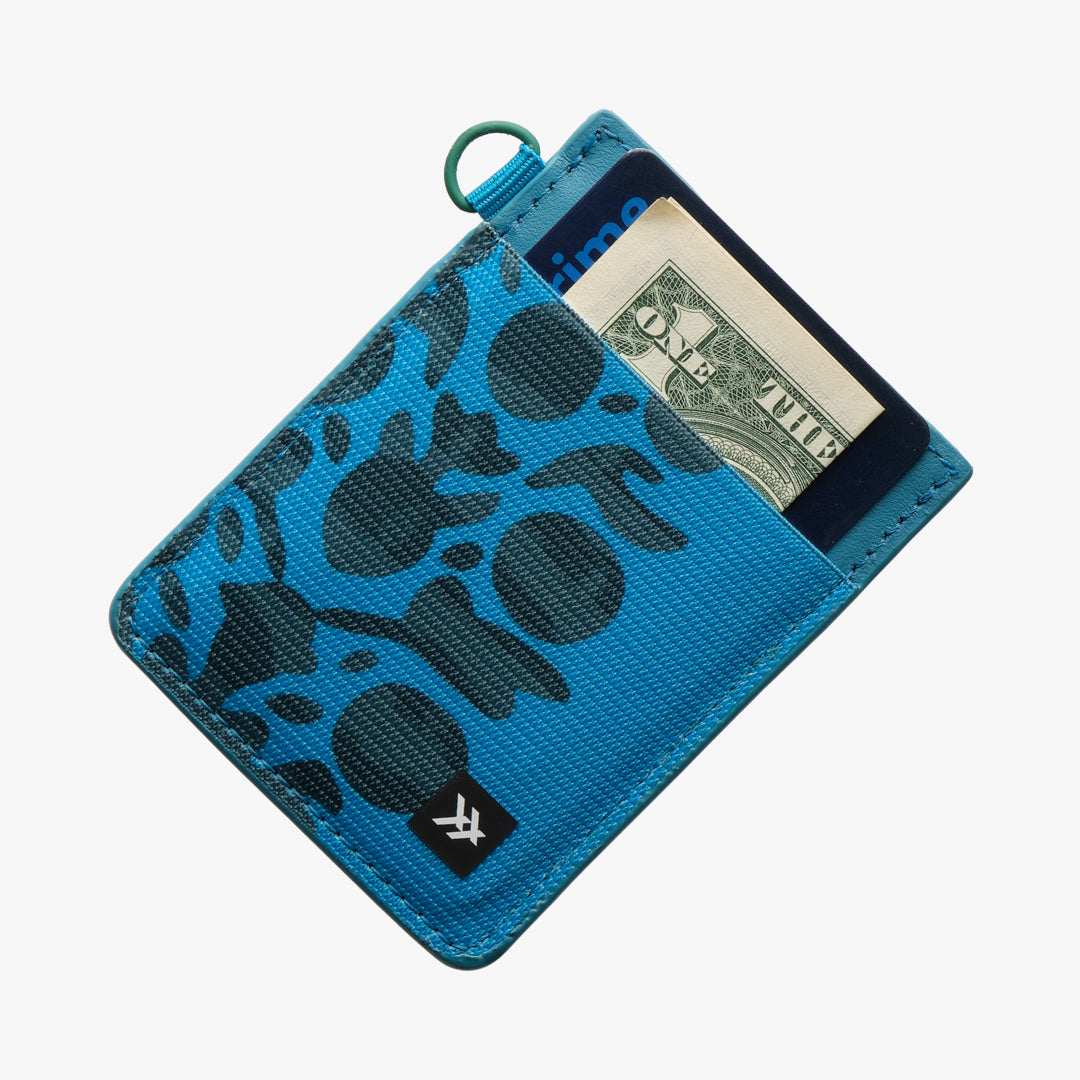 Vertical Wallet - Evergreen Pines - Thread®