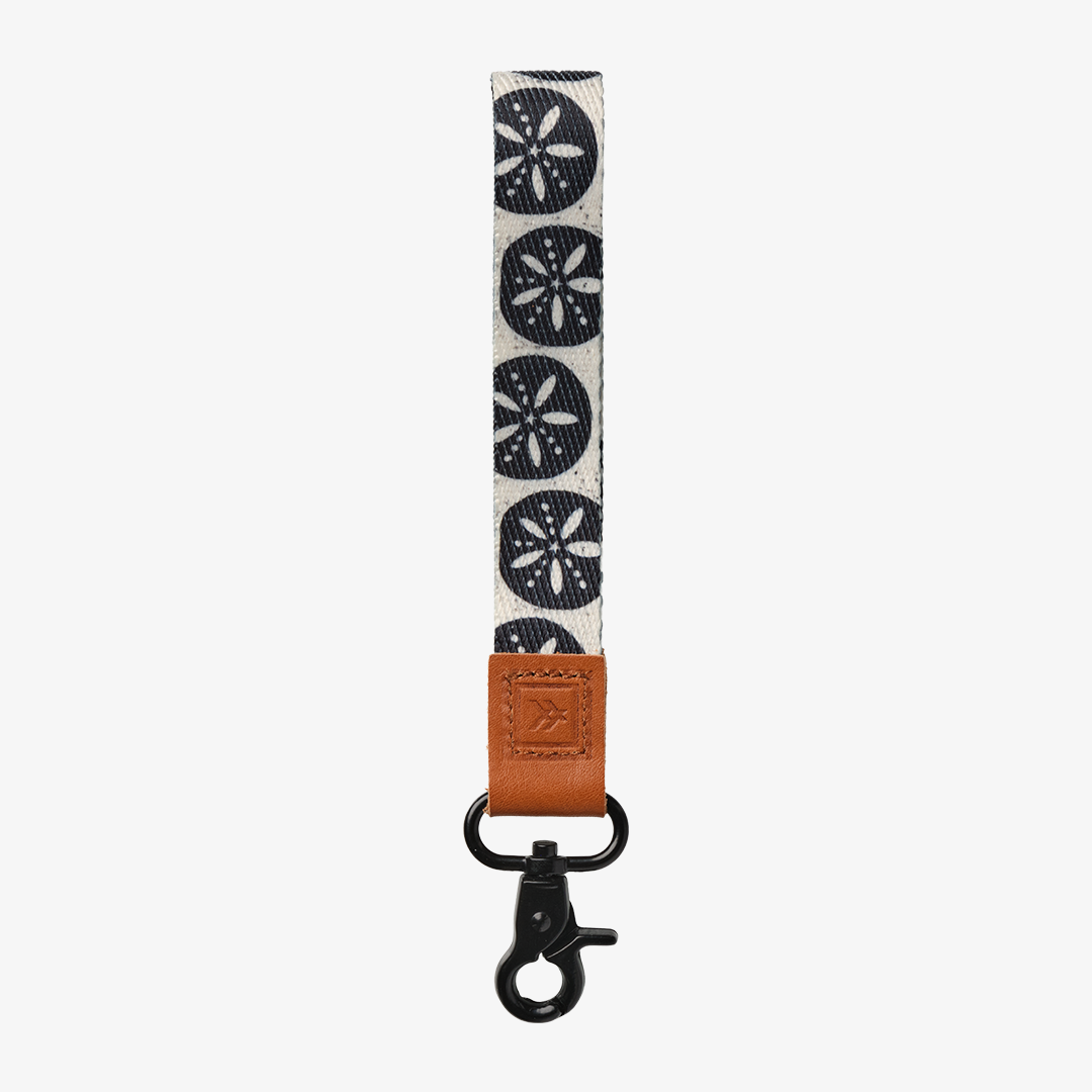 Wristlet Keychain - Sand Dollar Black - Thread®