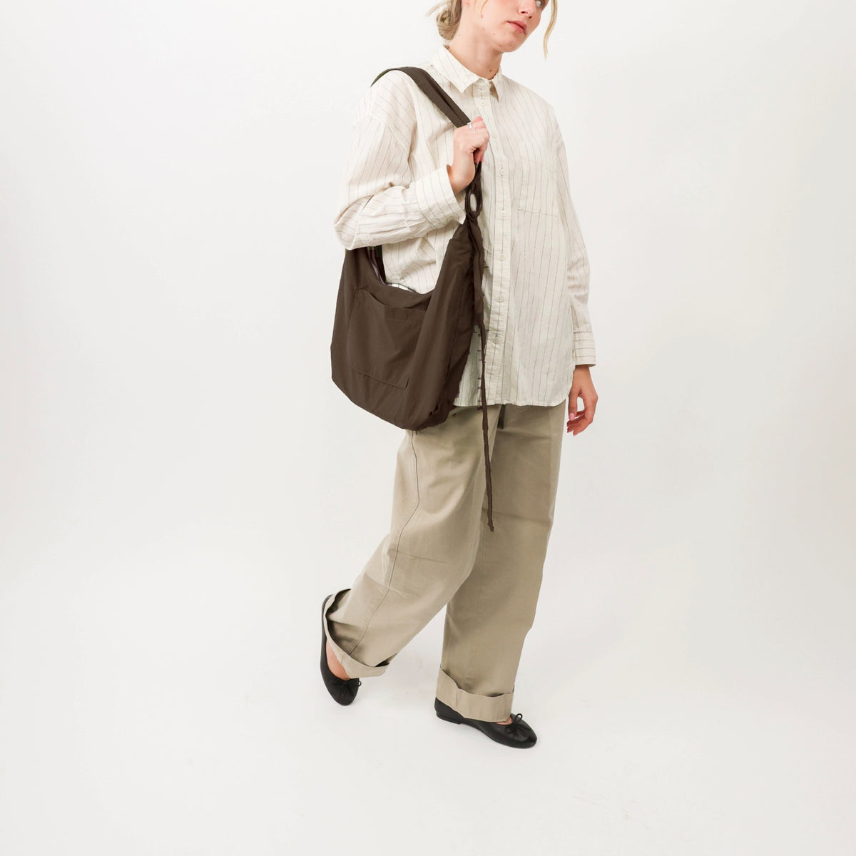 Small Slouchy Shoulder Bag - Chocolate - Thread®