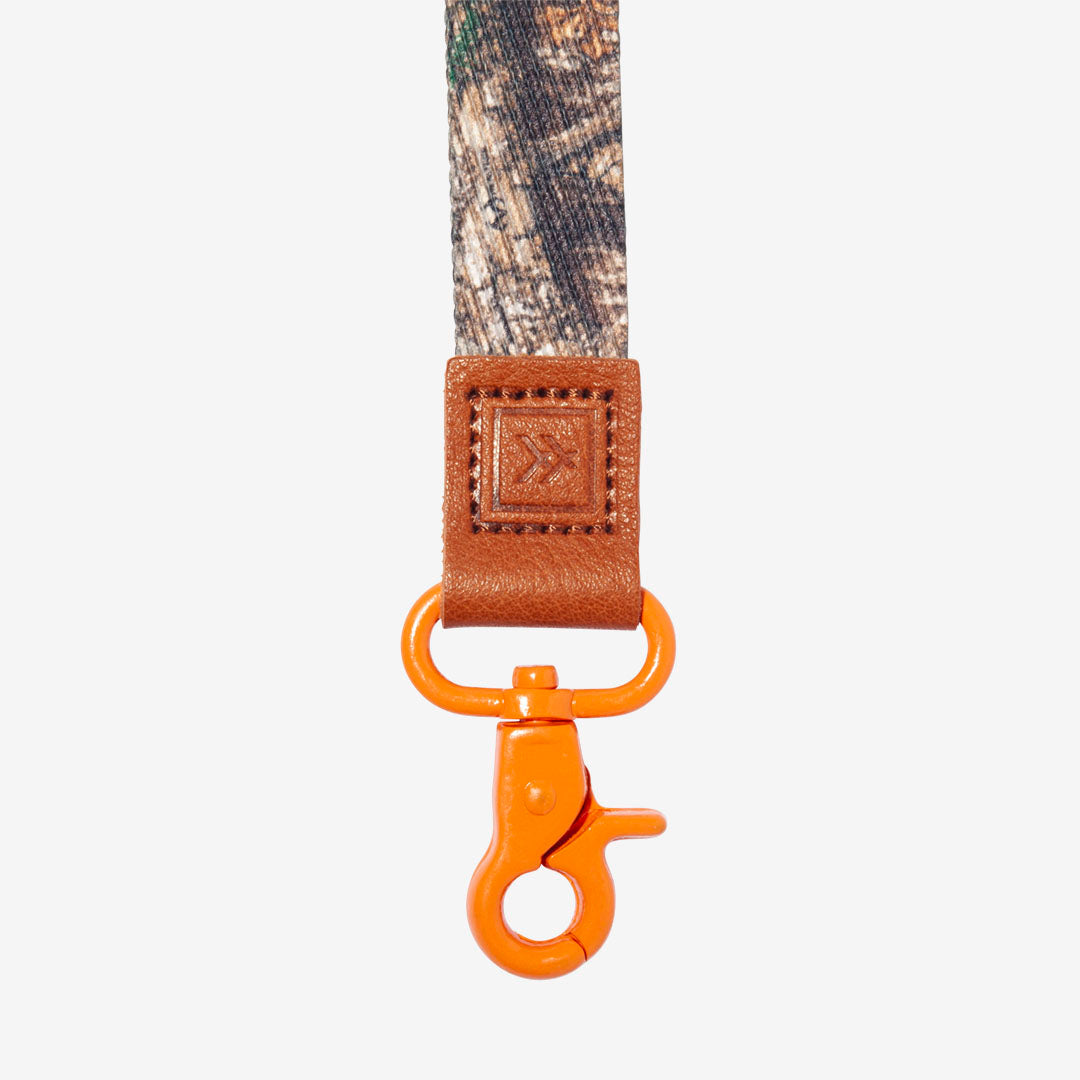 Realtree Edge | Wristlet Keychain | Durable & Stylish | Thread