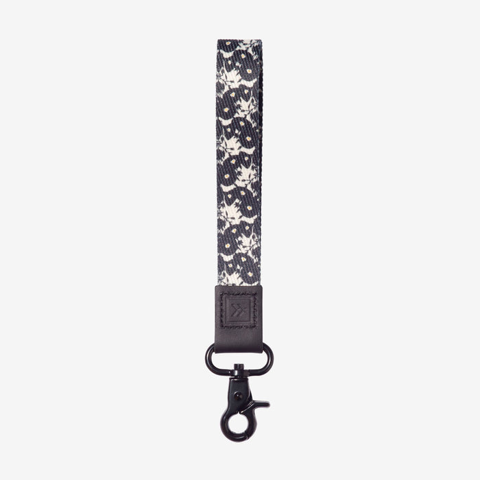 Multi-color wrist lanyard