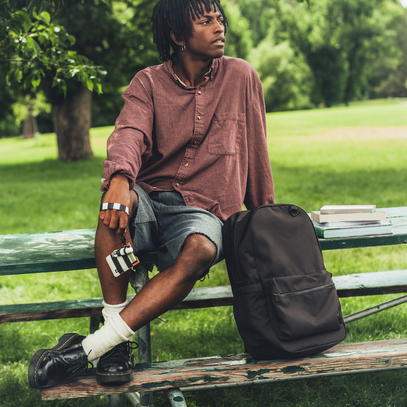 Backpack - Black - Thread®