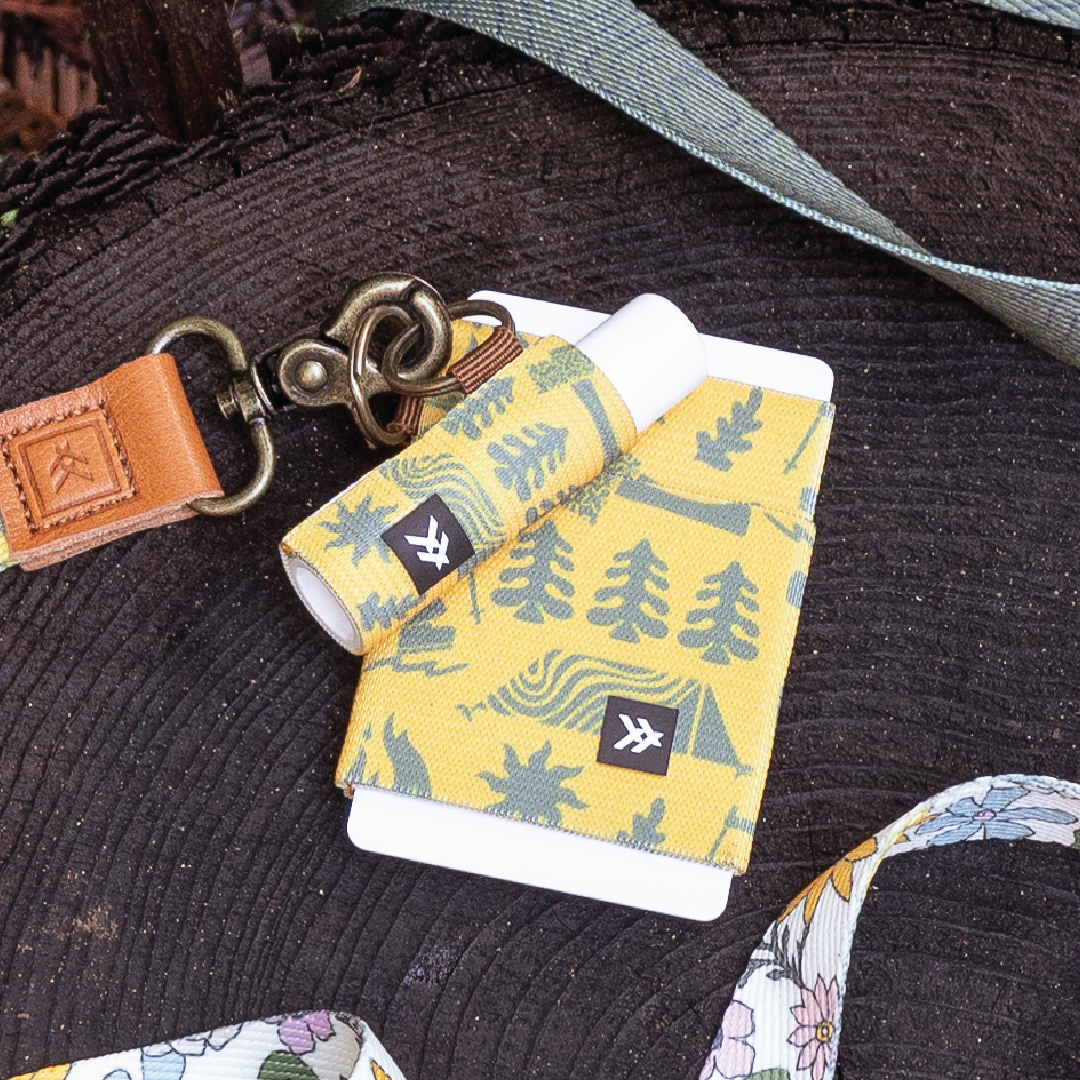 Elastic Wallet - Camp 404 - Thread®