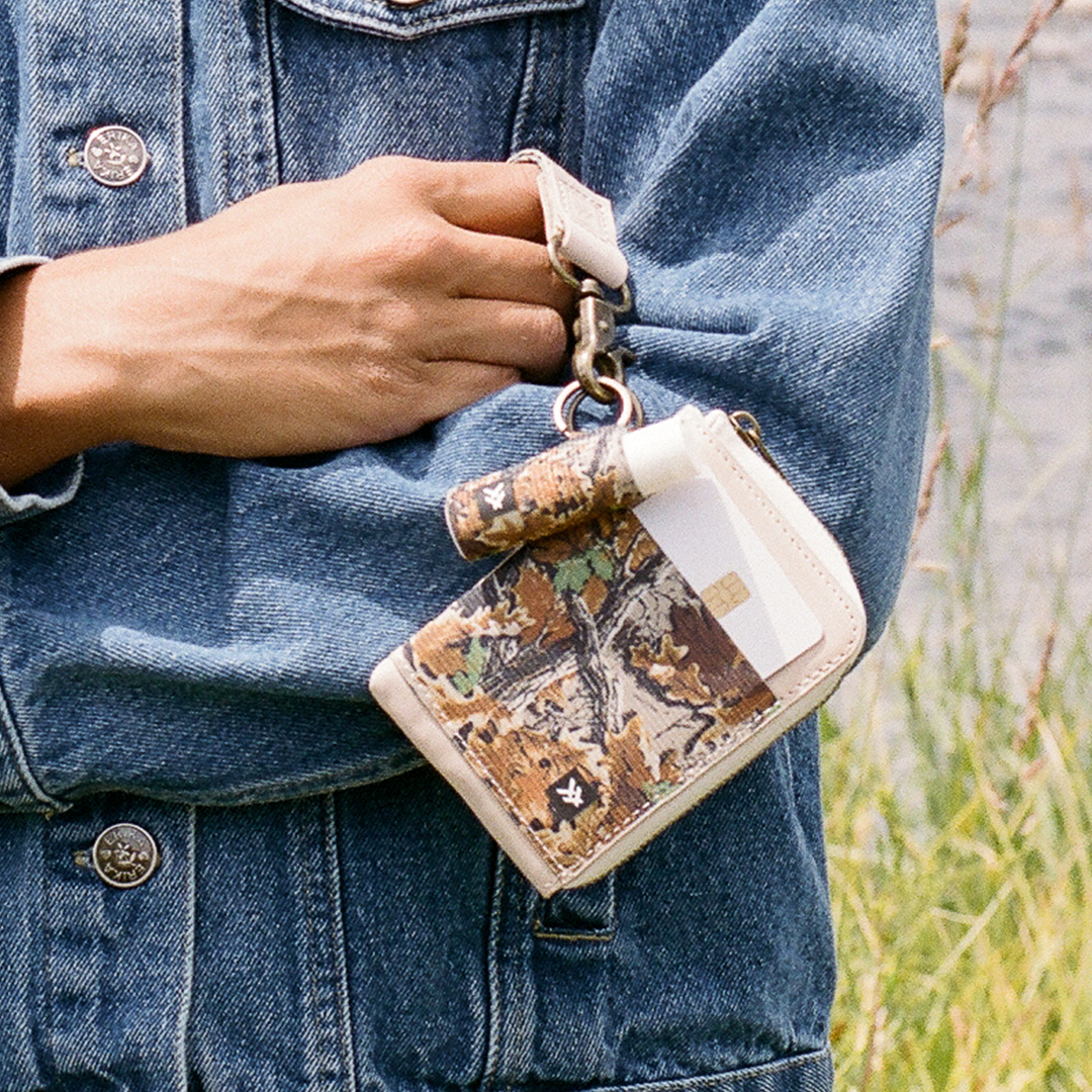 Realtree Advantage - Zipper Wallet - Thread®