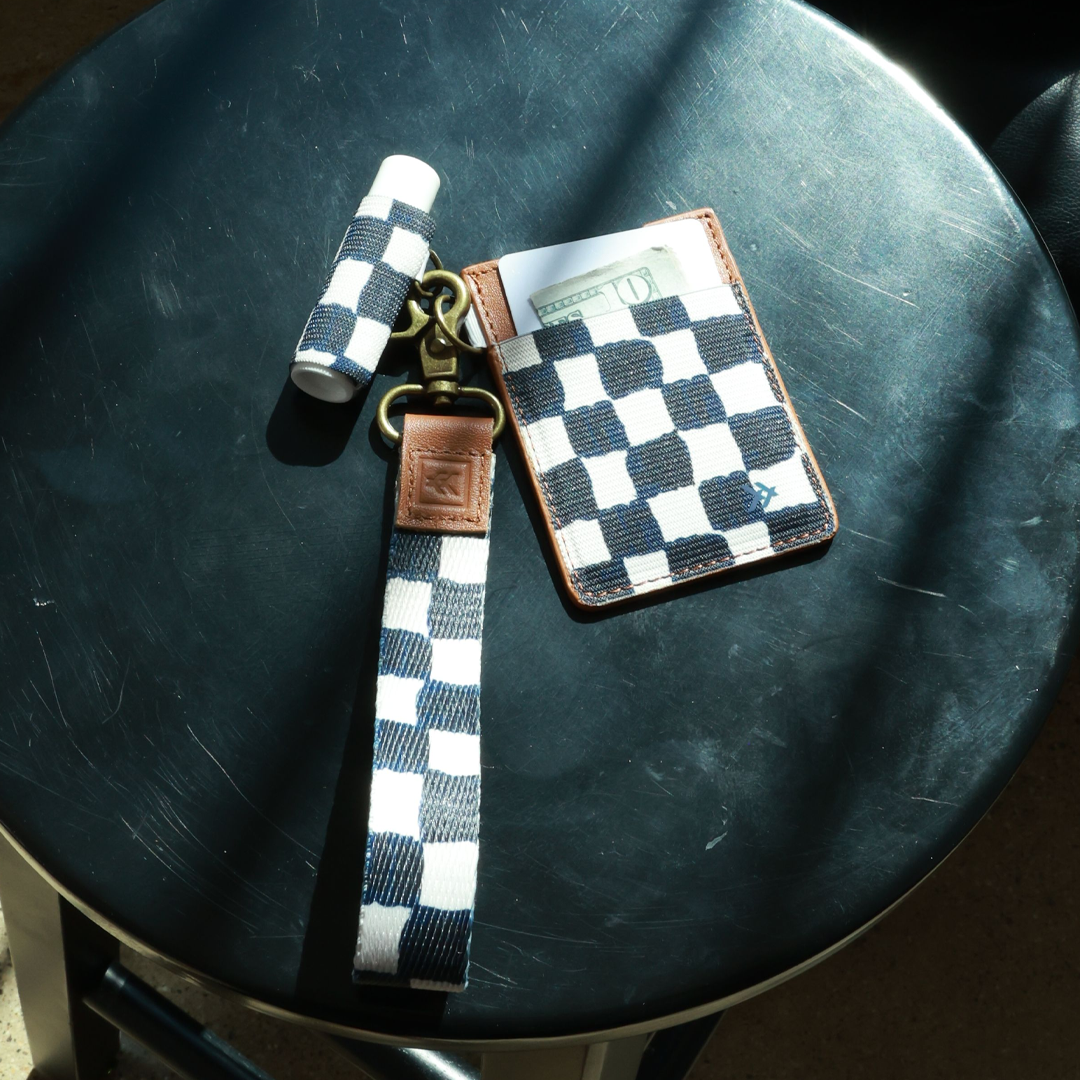 Vertical Leather Wallet - Gambit - Thread®