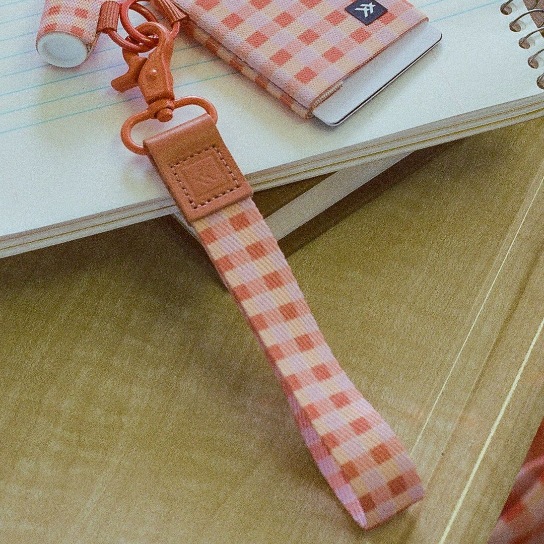 Wrist Lanyard - Juno - Thread®