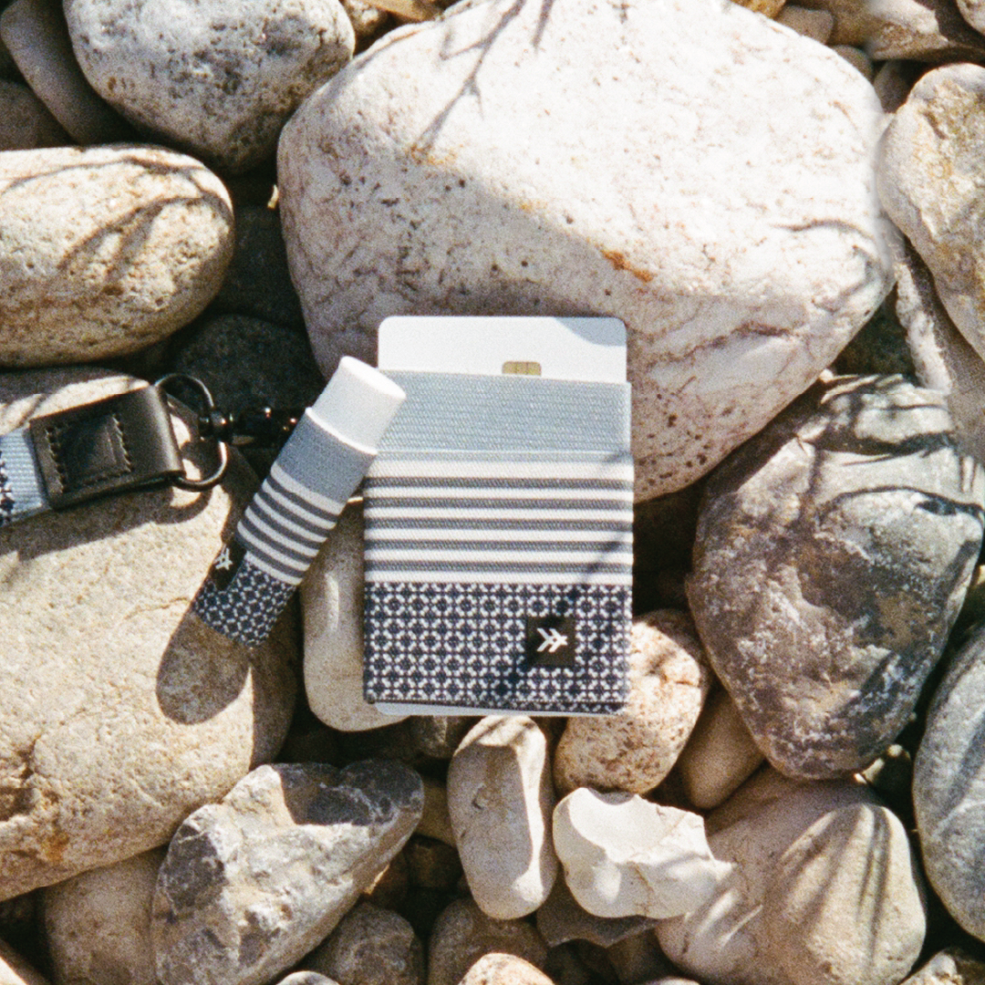 Elastic Wallet - Sanders Stone - Thread®