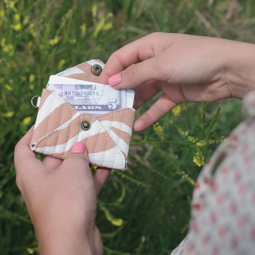 Envelope Wallet - Mozi - Thread®