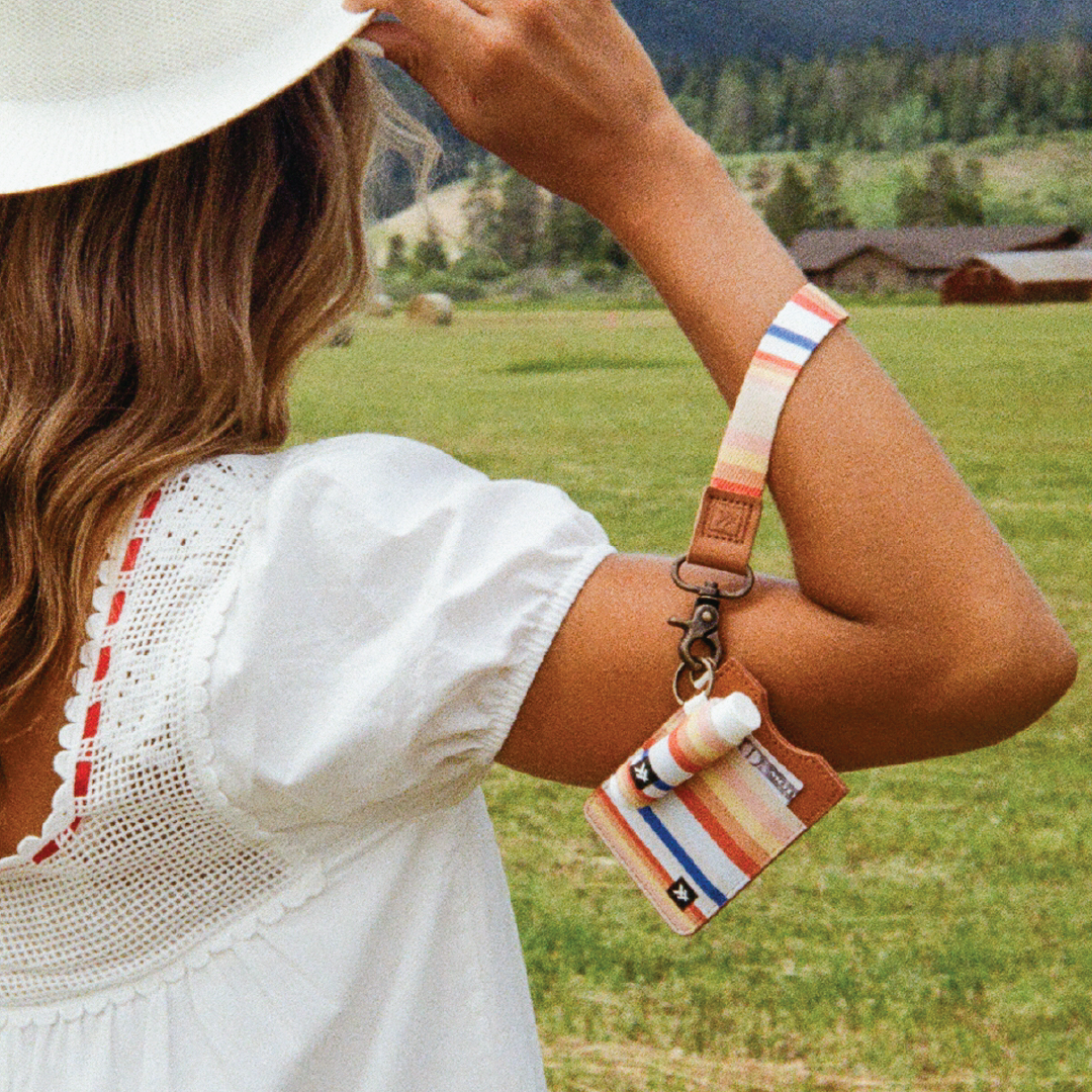 Renae Peach | Wristlet Keychain | Durable & Stylish | Thread