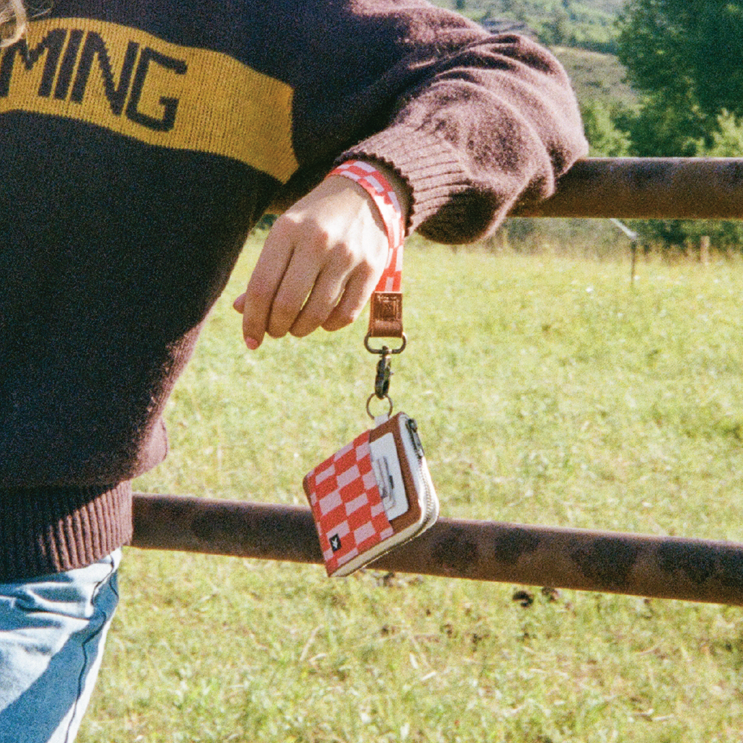 Leather Zip Wallet - Scout Peach - Thread®