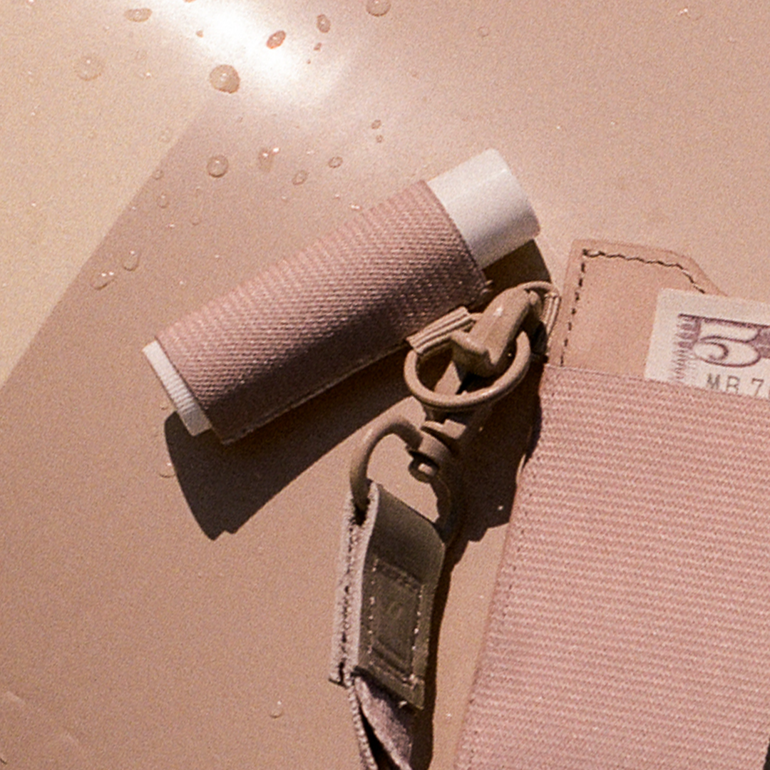 Lip Balm Holder - Sand - Thread®