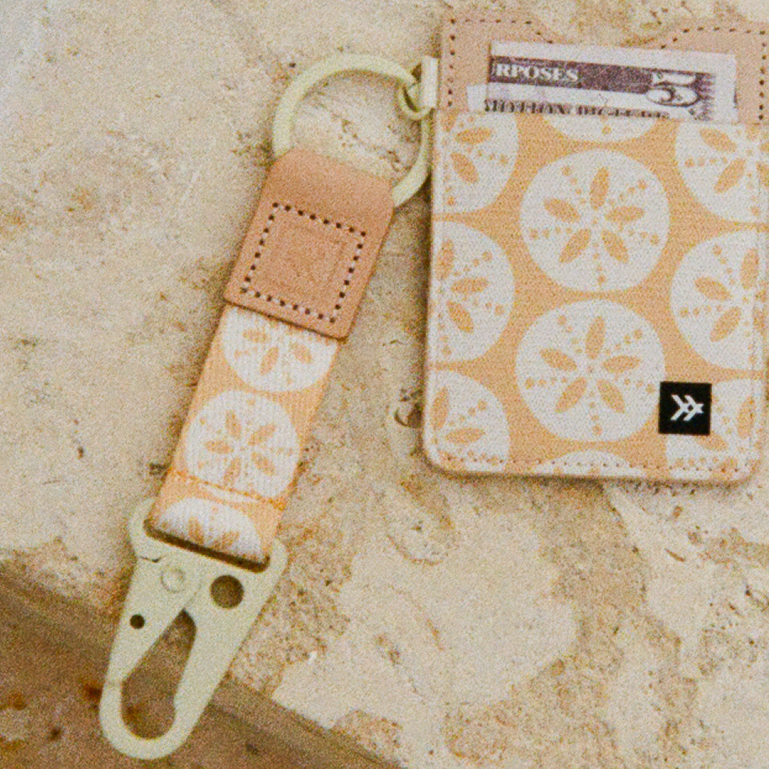Keychain Clip - Sand Dollar - Thread®