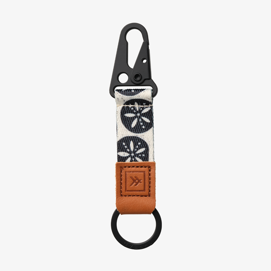 Keychain Clip - Sand Dollar Black - Thread®