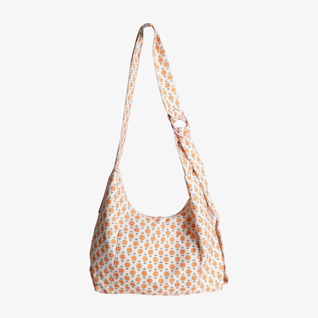 Small Slouchy Shoulder Bag - Daisy - Thread®