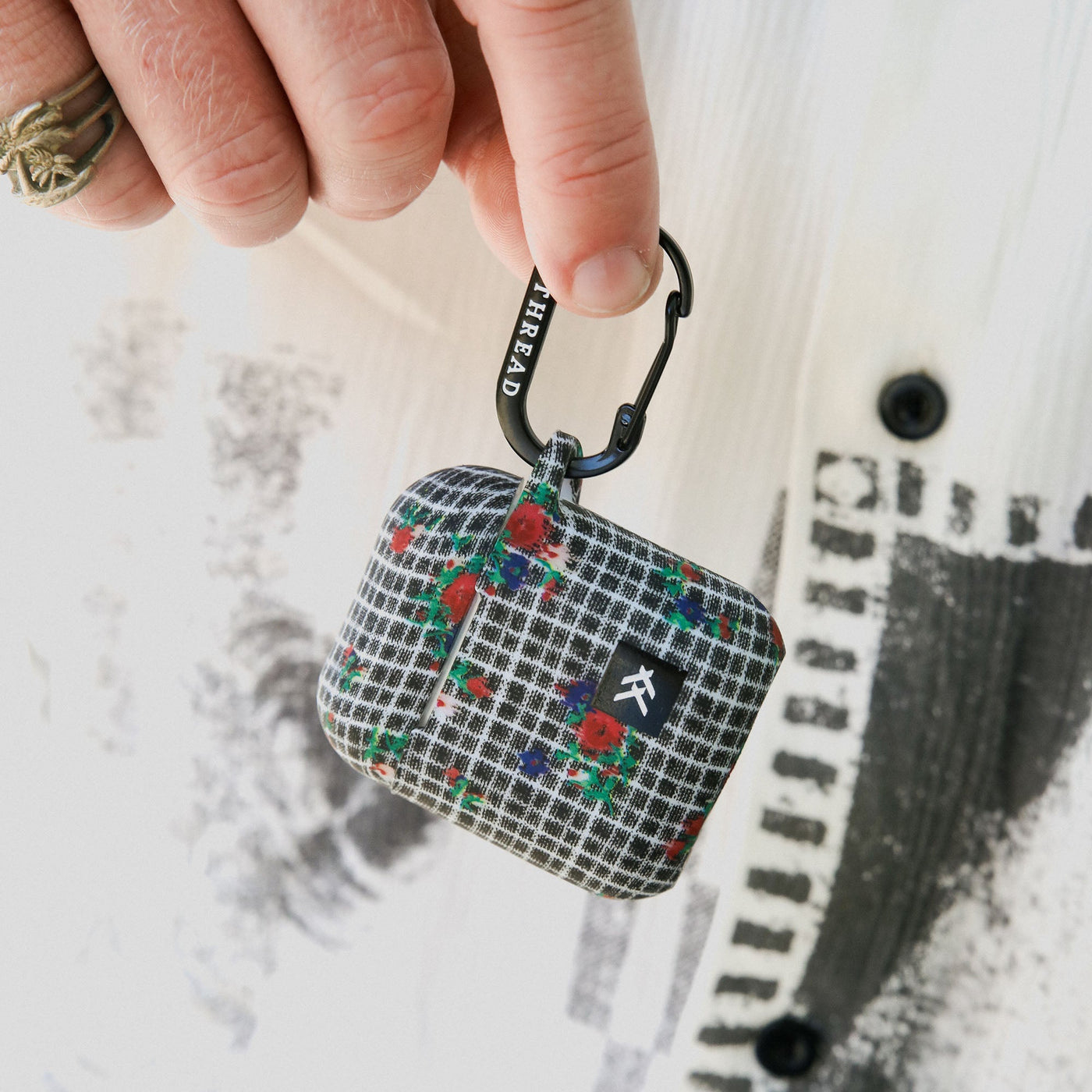 AirPods Case - Ava - Thread®